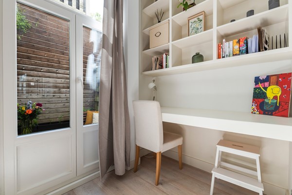 Medium property photo - Van Ostadestraat 112A, 1072 TC Amsterdam